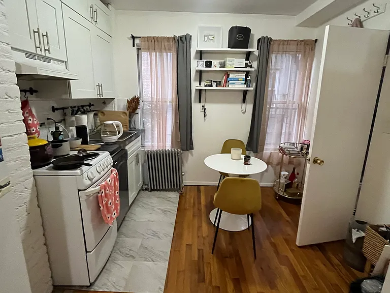 12 Stagg St #2B — Photo 7