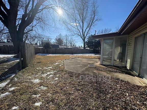 3rd image of 2280 Brook Dr
