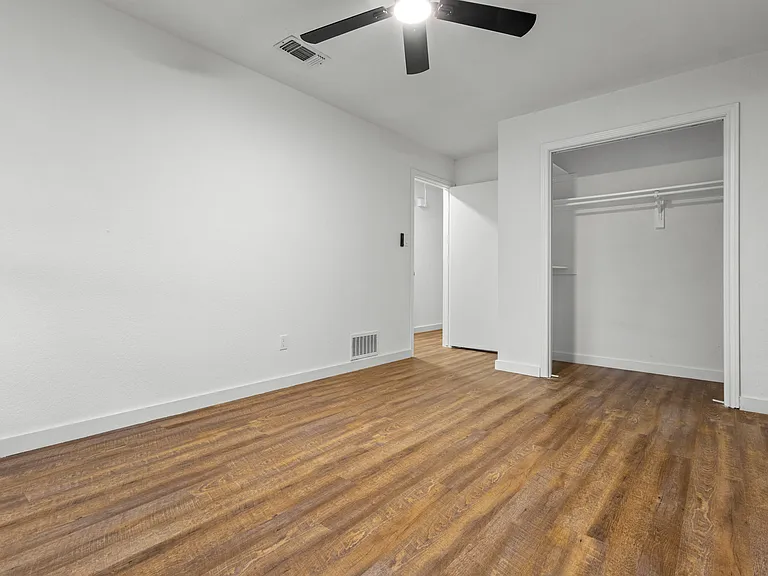 1503 Bellflower Dr — Photo 26