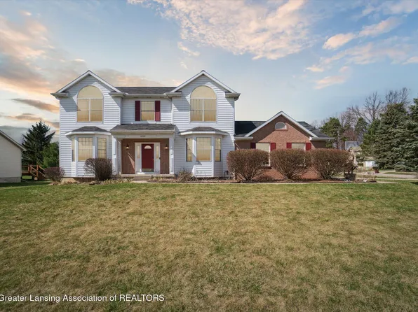 16526 Broadview Dr, East Lansing, MI 48823
