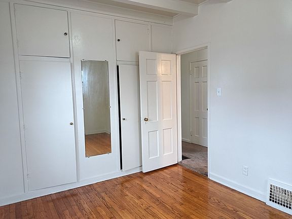 5th image of 3528 W Concordia Ave