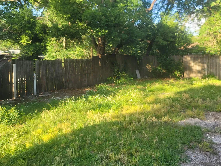 1133 Edith Ave — Photo 9