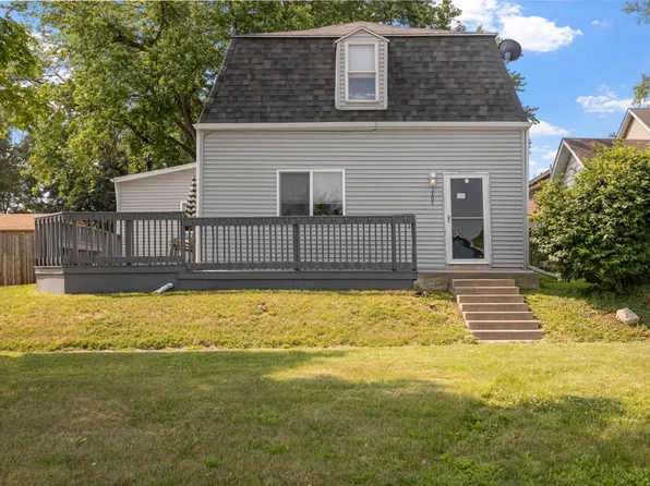 1207 Buchanan St, Des Moines, IA 50316
