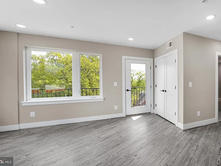 1617 Rhode Island Ave NE #402 — Photo 9