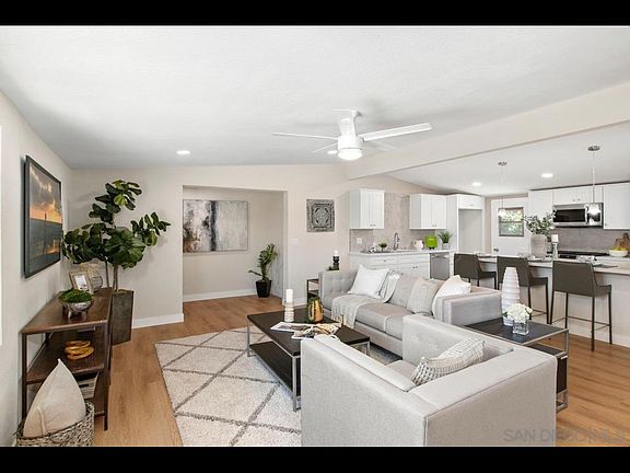3rd image of 452 Montclair St
