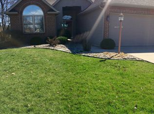 1422 S Apple Grove Ln, Terre Haute, IN 47803