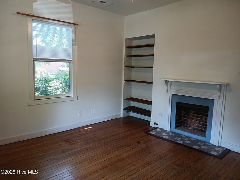 717 N 5th Ave — Photo 5