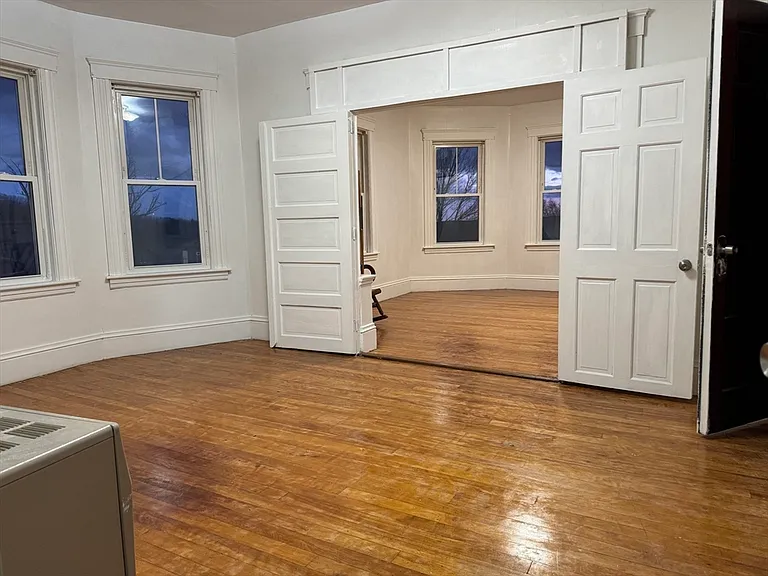 63 Upsala St #3 — Photo 6