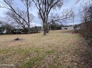 Pleasant Ridge Rd, Knoxville, TN 37912