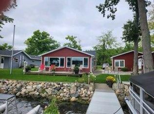 6264 Lake St, Newaygo, MI 49337