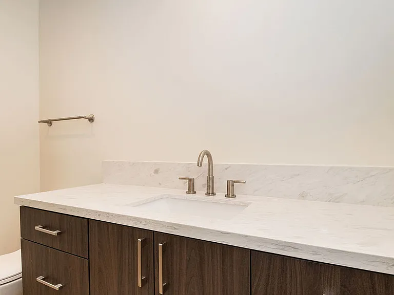 5252-5274 La Jolla Mesa Dr #5254 — Photo 16