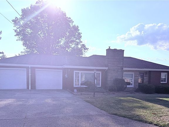 2nd image of 115 Orchard Dr