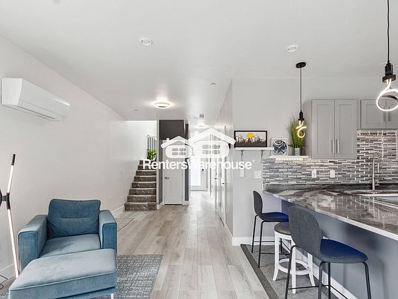 5th image of 3578 W 66th Ave