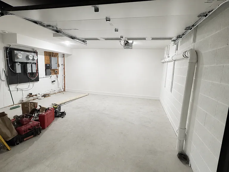 29 Robert St #1 — Photo 12