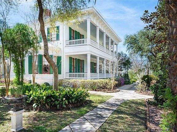 3rd image of 17523 State Highway 418