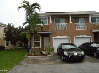 1717 NW 94th Ave, Pompano Beach, FL 33071