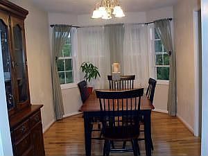 5th image of 115 Sequoia Cir NW