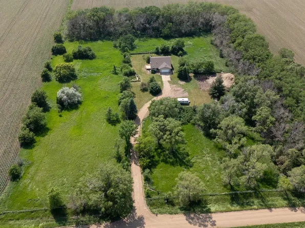 28447 477th Ave, Canton, SD 57013