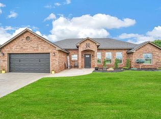 511 Willow St, Elk City, OK 73644