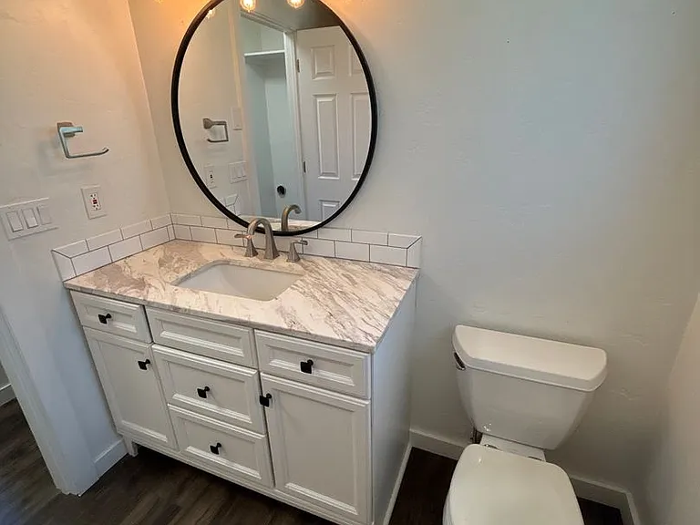 720 Kimberly Dr — Photo 9
