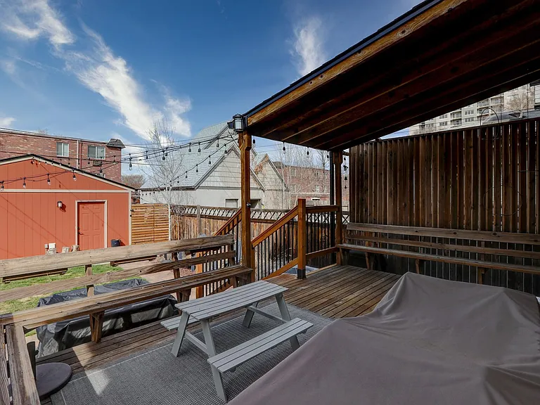 145 S Corona St — Photo 19