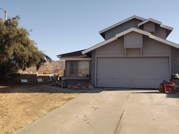 2nd image of 25993 Delphinium Ave