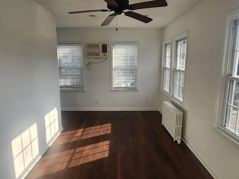 201-203 Thomas Ave #2 — Photo 2