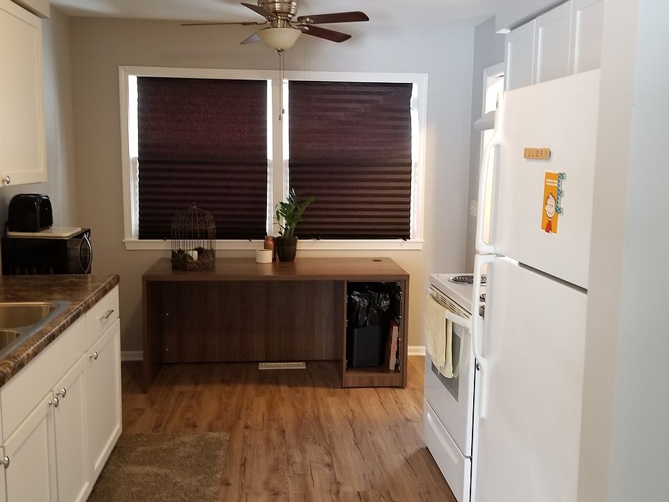 1st image of 3225 W Ionia St #3225