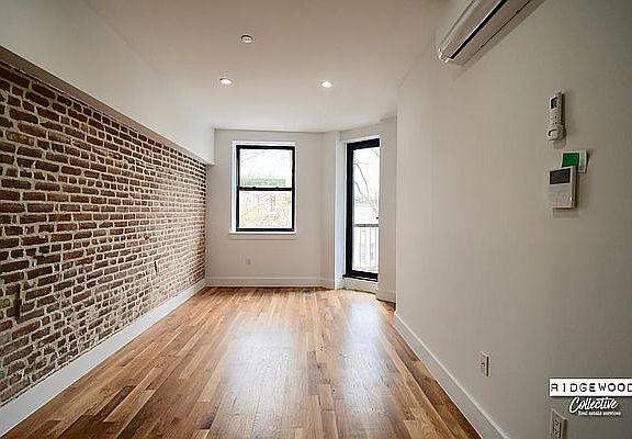 5th image of 464 Irving Ave APT 3