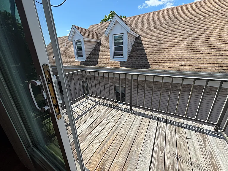 25 Hamilton Ave #14 — Photo 7