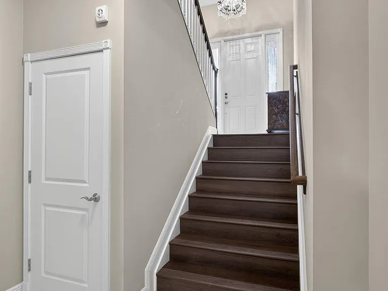803 Del Sol Cir — Photo 49