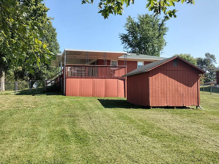 502 Saint Brigid St — Photo 18