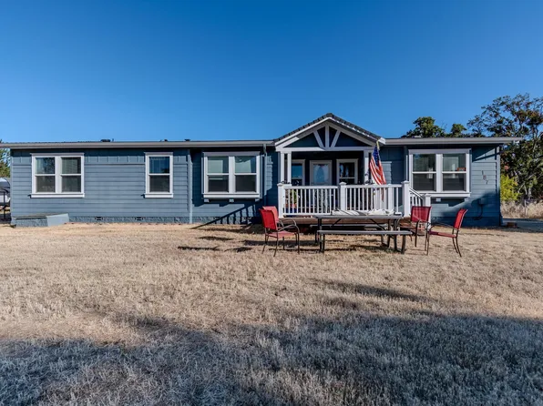 187 E Gregory Rd, Central Pt, OR 97502