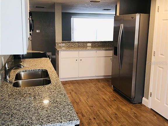 4th image of 5601 Canosa Dr
