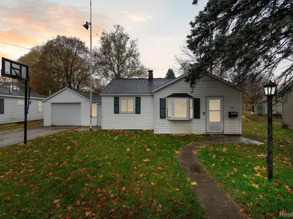 216 S Lincoln St, Saint Louis, MI 48880