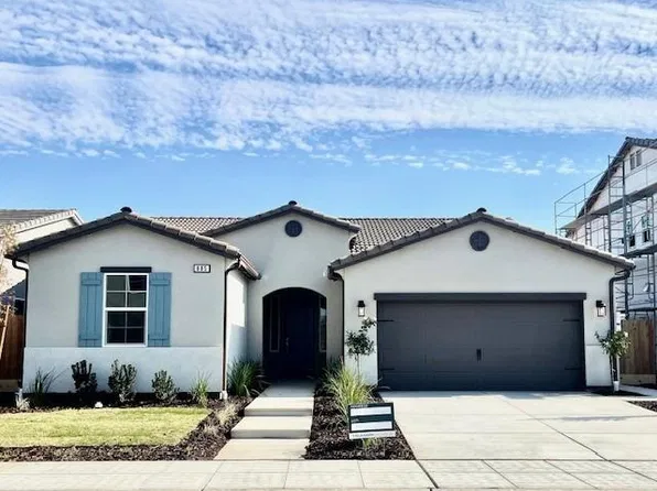 885 Huckleberry Rd S, Madera, CA 93636
