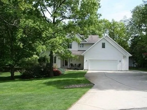 10761 Timberline Rd, Greenville, MI 48838