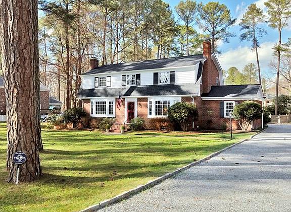 3rd image of 8966 Tarrytown Dr