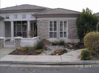 917 E Green Acres Dr, Fresno, CA