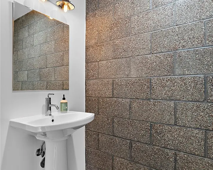 4151 Redwood Ave #106 — Photo 14