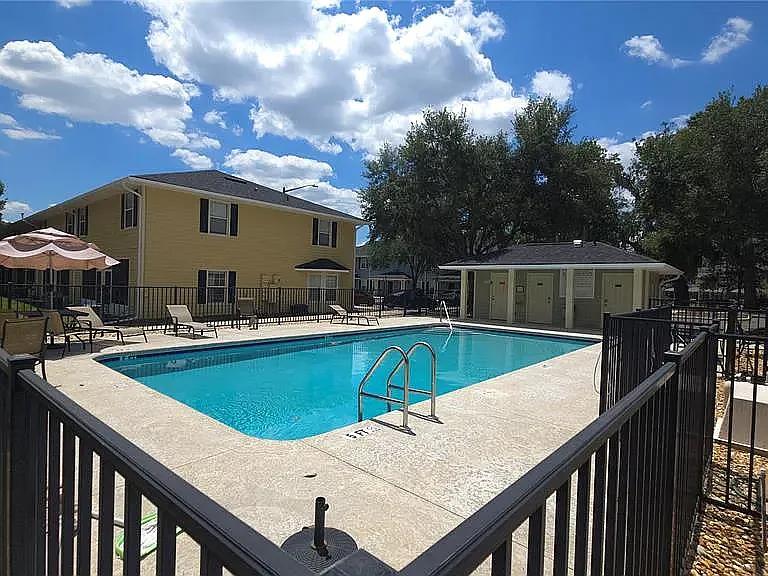2938 SW 35th Pl #26 — Photo 22