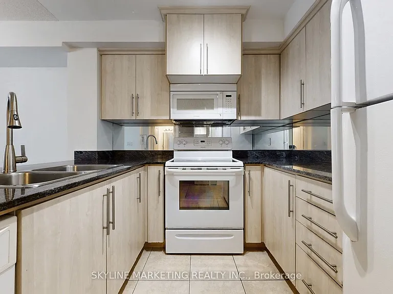 6 Rosebank Dr #2K — Photo 18