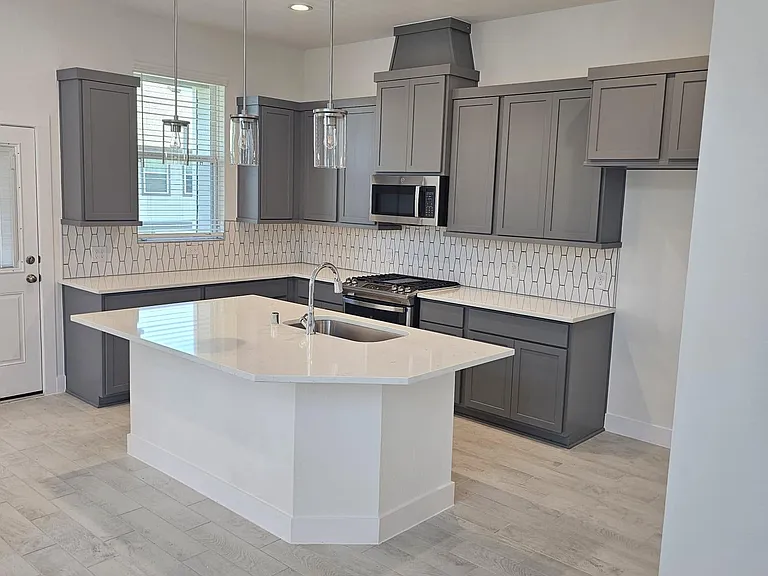 21130 Medina River Dr — Photo 6