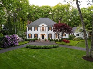 11 Salisbury Way, Farmington, CT 06032