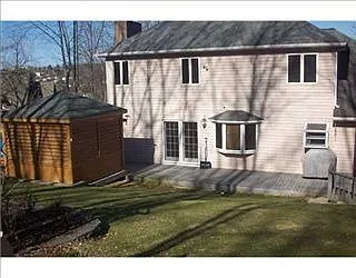 15 Daniel St photo 1