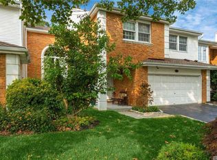 44 Hamlet Dr, Commack, NY 11725