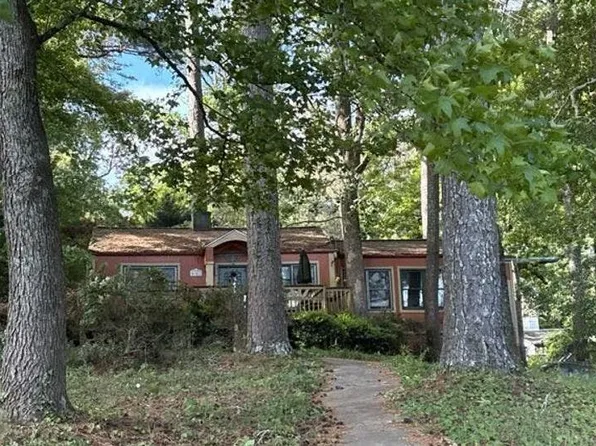 4561 Lakeshore Dr, Pine Lake, GA 30072
