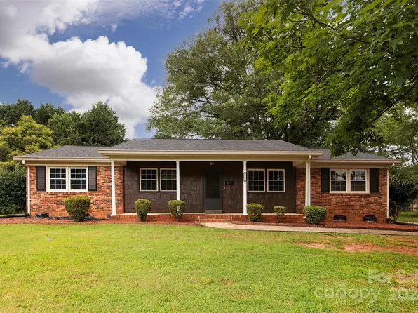 619 Holiday Rd, Gastonia, NC 28054