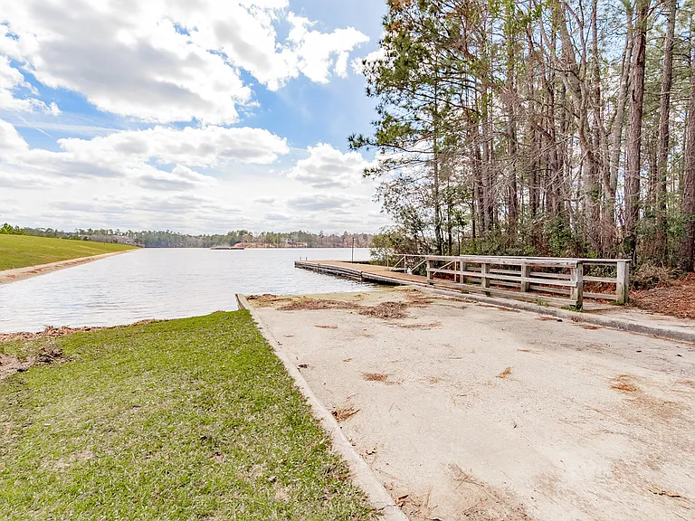 126 Baysdale Dr — Photo 49