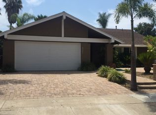 25301 Mackenzie St, Laguna Hills, CA 92653